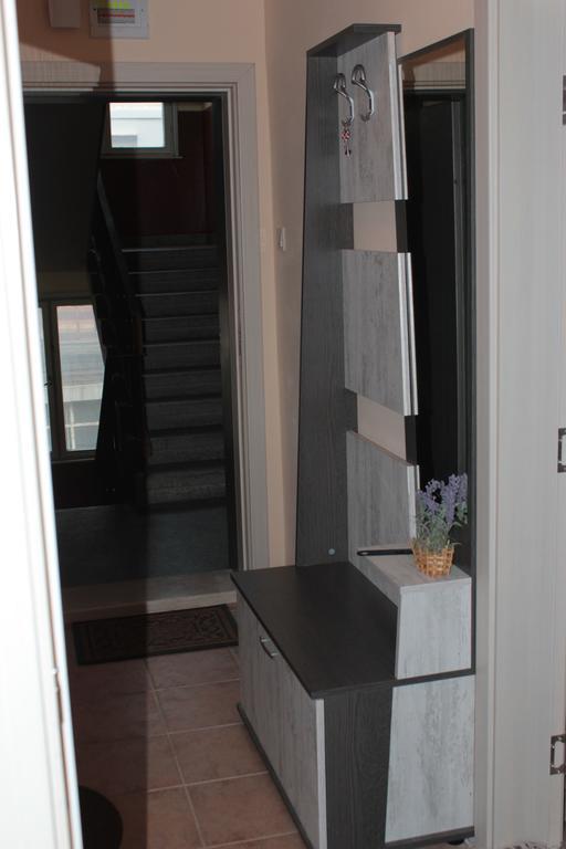 Apartment Central Varna Exteriör bild